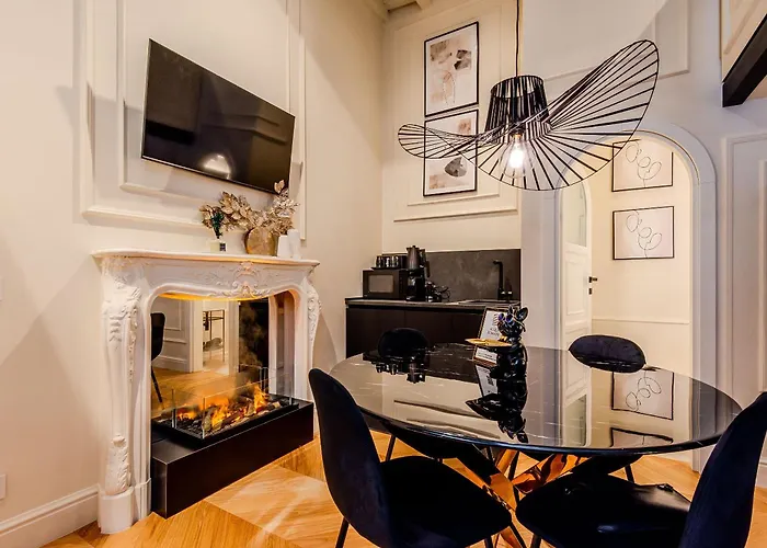 Apartament Acque Romane Fontana Di Trevi M Rzym